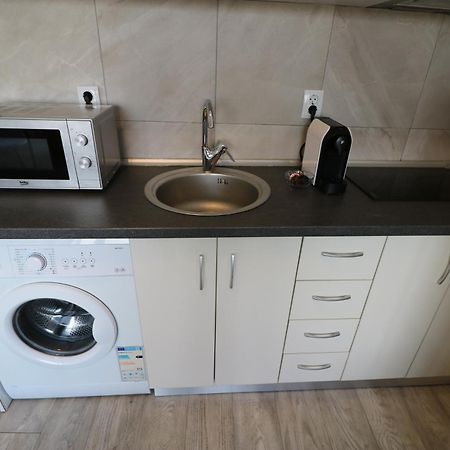 Cozy Deluxe Apartment - Old Town - Free Minibar Bucureşti Ngoại thất bức ảnh