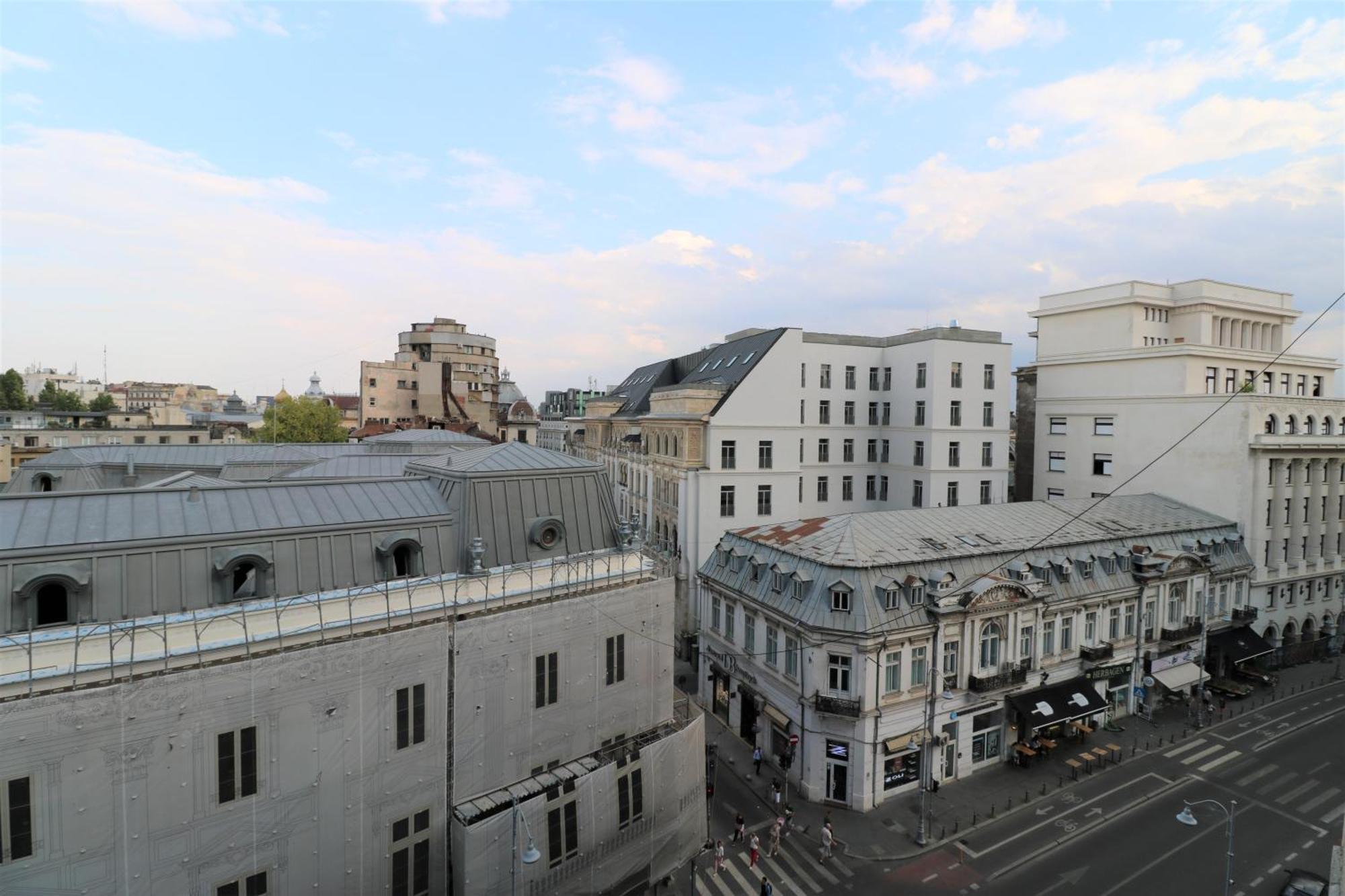 Cozy Deluxe Apartment - Old Town - Free Minibar Bucureşti Ngoại thất bức ảnh