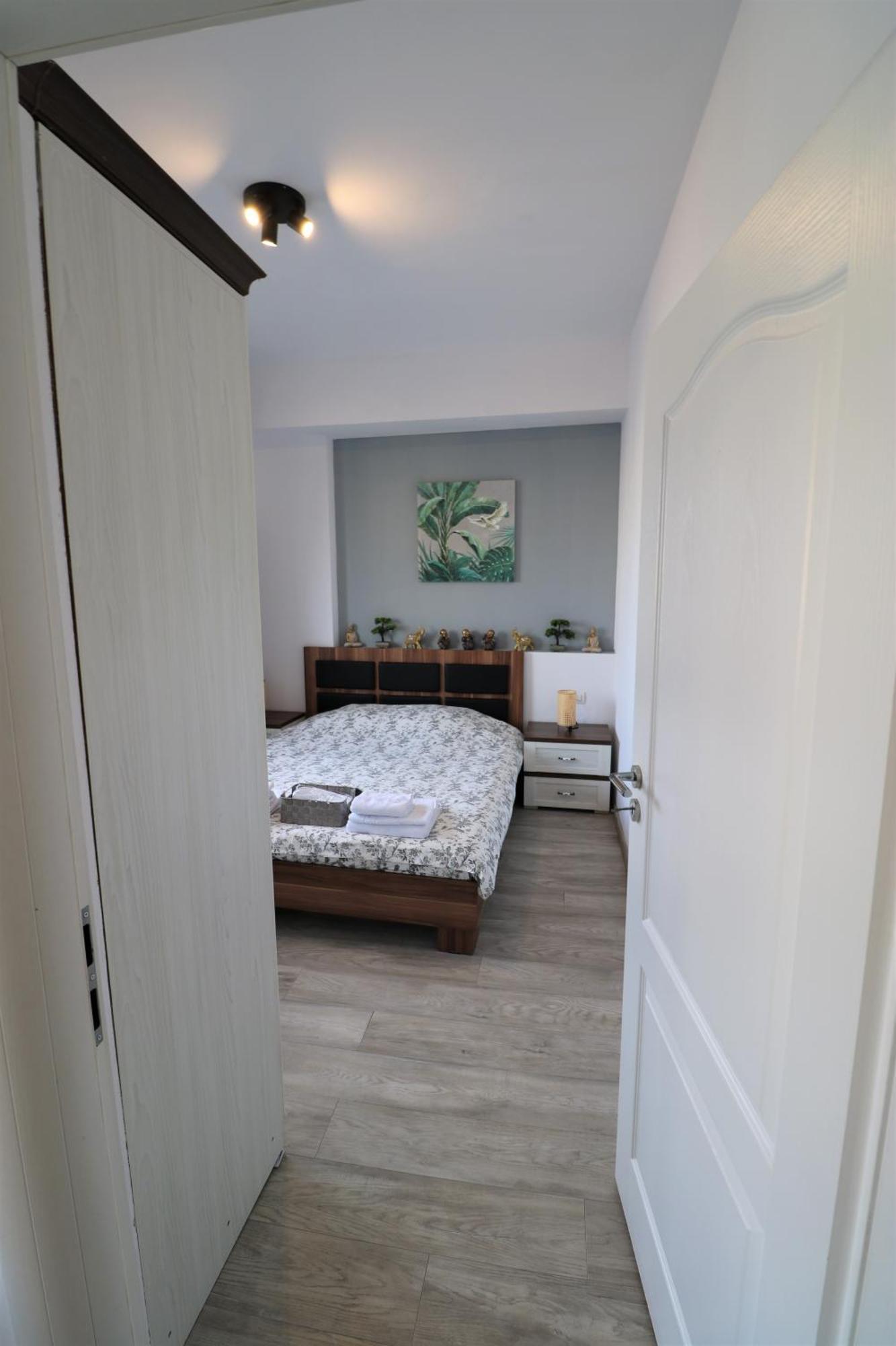 Cozy Deluxe Apartment - Old Town - Free Minibar Bucureşti Ngoại thất bức ảnh