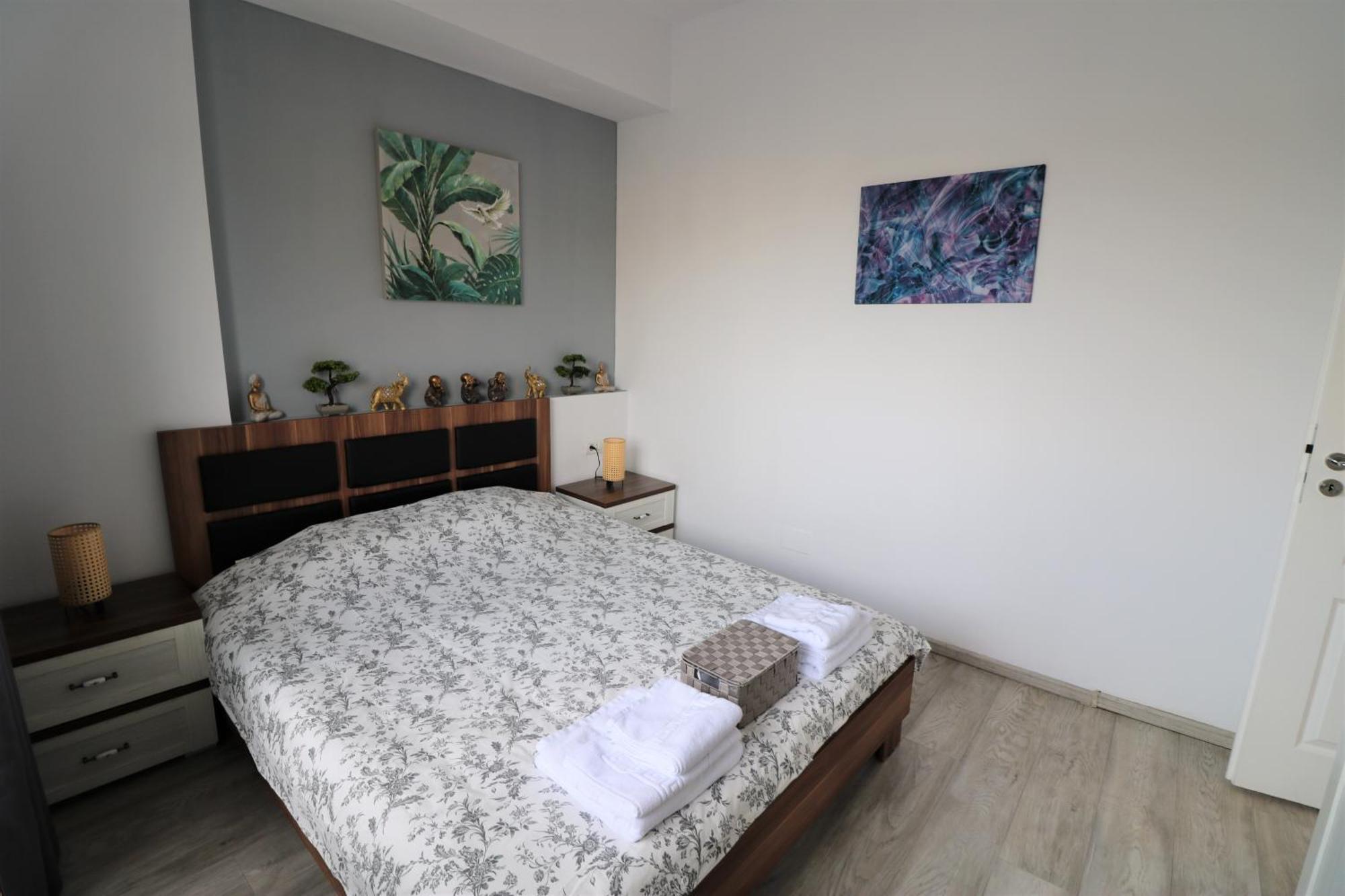 Cozy Deluxe Apartment - Old Town - Free Minibar Bucureşti Ngoại thất bức ảnh