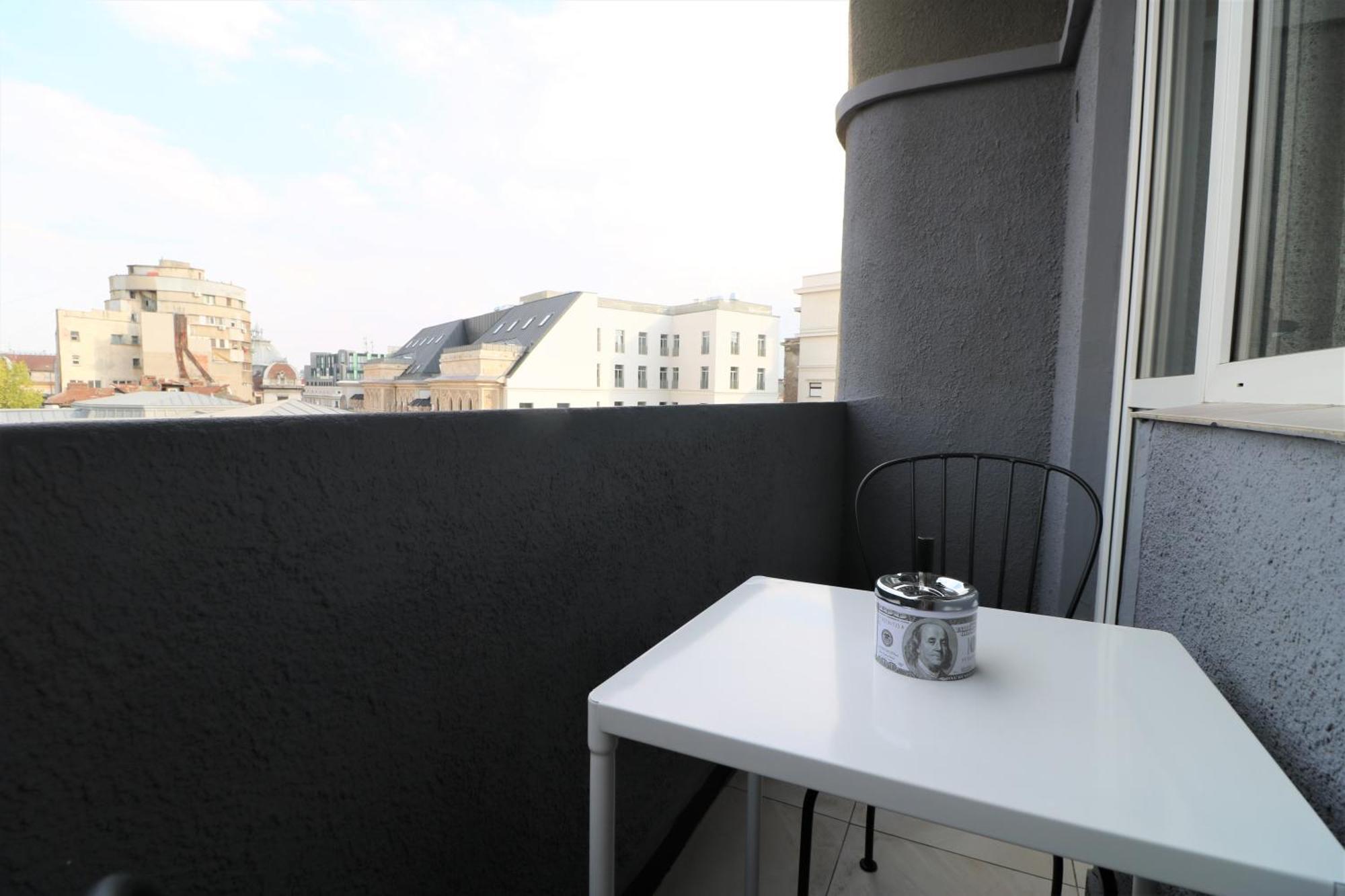 Cozy Deluxe Apartment - Old Town - Free Minibar Bucureşti Ngoại thất bức ảnh