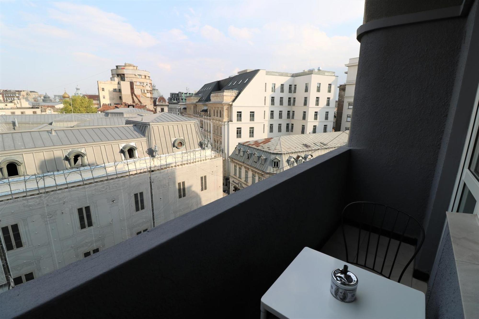 Cozy Deluxe Apartment - Old Town - Free Minibar Bucureşti Ngoại thất bức ảnh